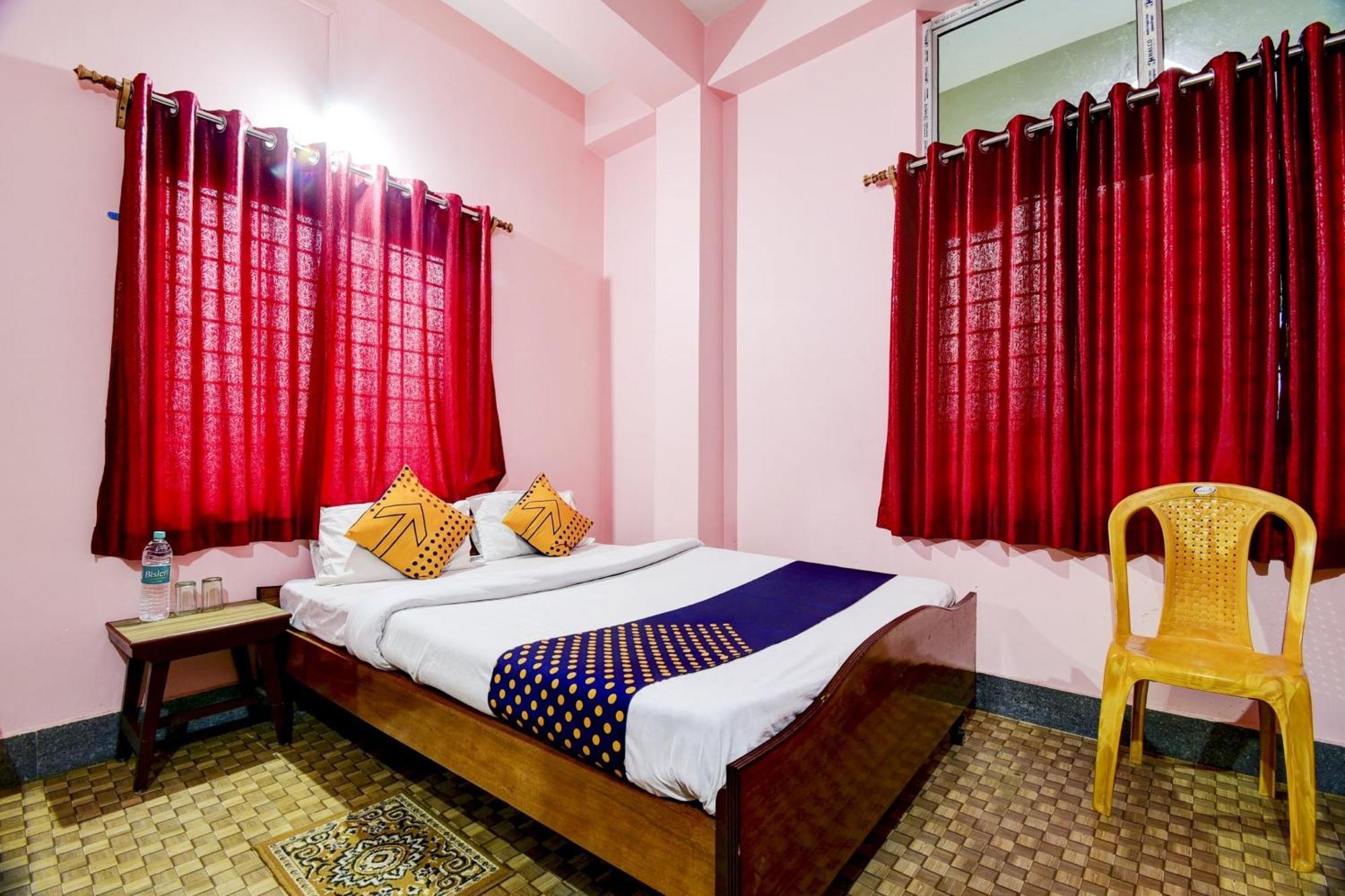 SPOT ON 80075 Hotel Nandini Dibrugarh Buitenkant foto