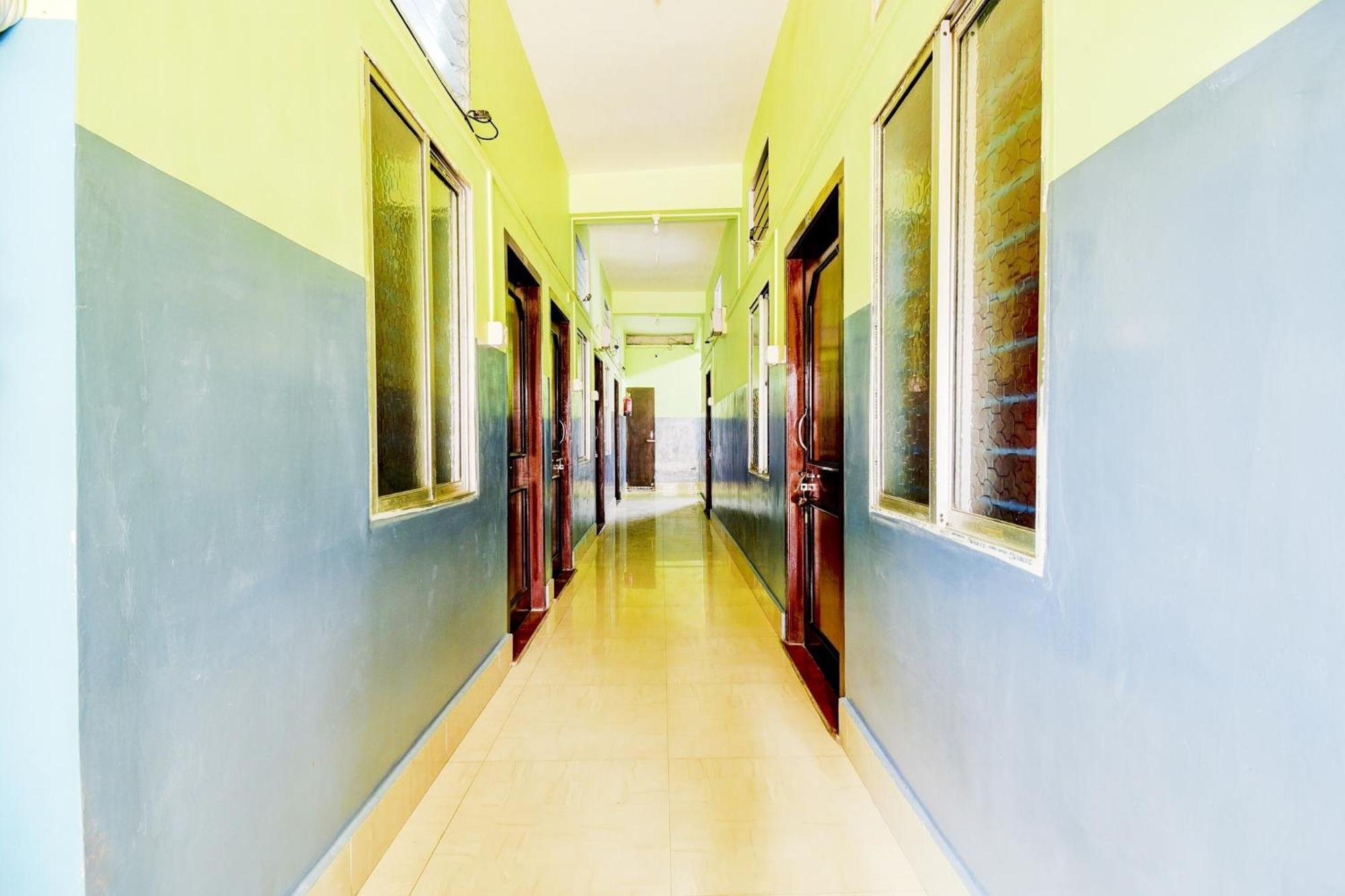 SPOT ON 80075 Hotel Nandini Dibrugarh Buitenkant foto